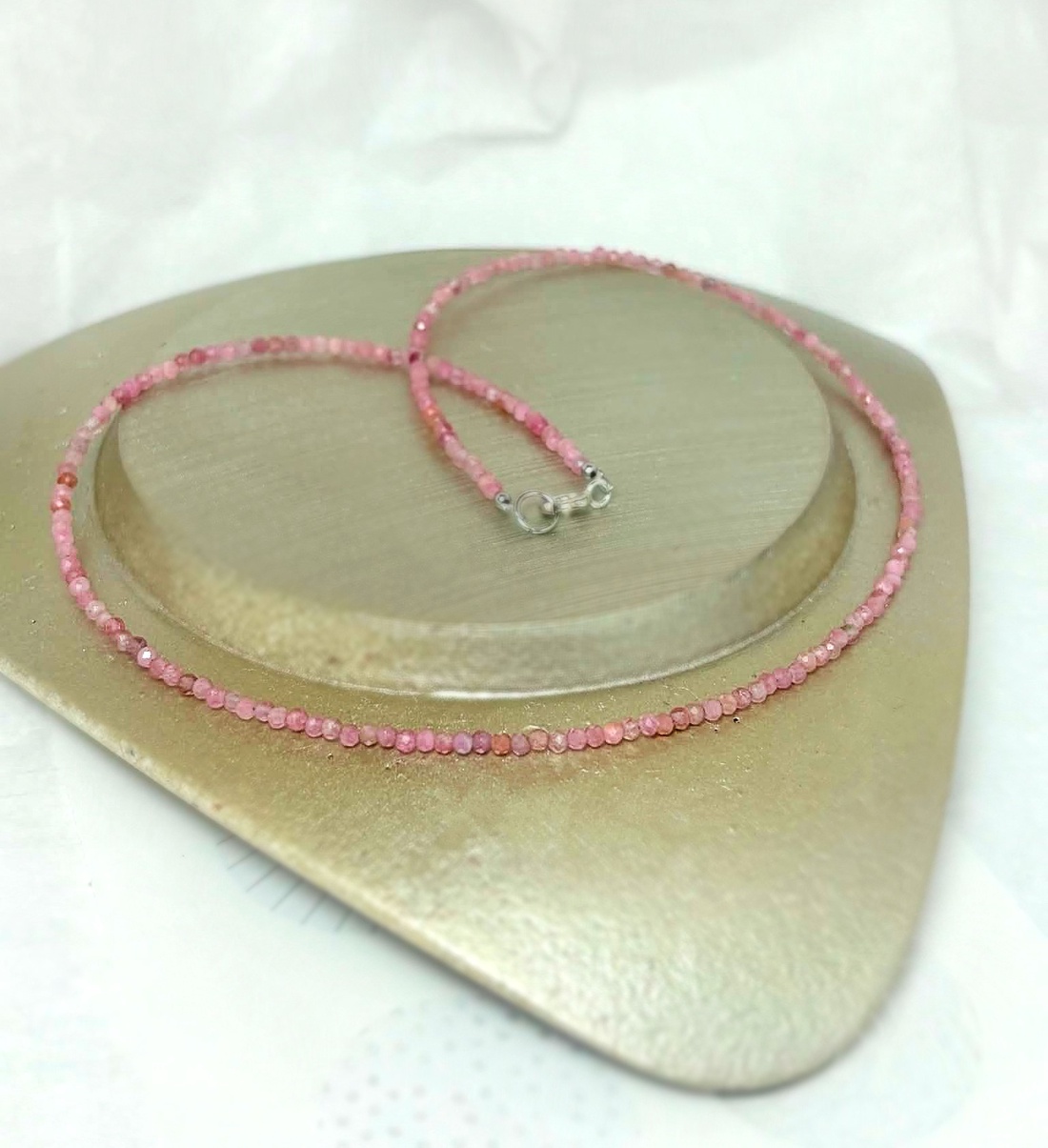 Colier turmalina roz - Pink Serenity - bijuterii - coliere - coliere din mărgele - Artynos.ro