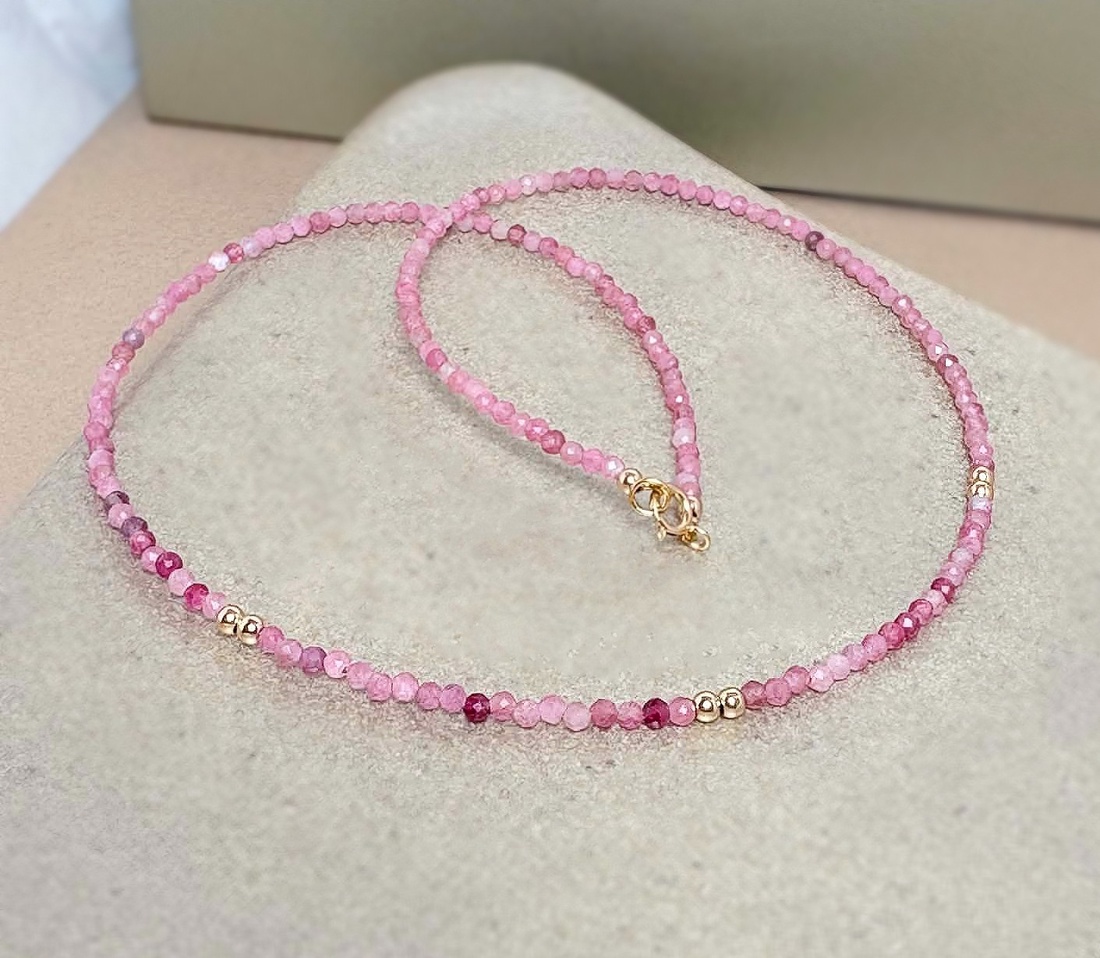 Colier turmalina roz si aur filat 14K - Pink Serenity 2 - bijuterii - coliere - coliere din mărgele - Artynos.ro