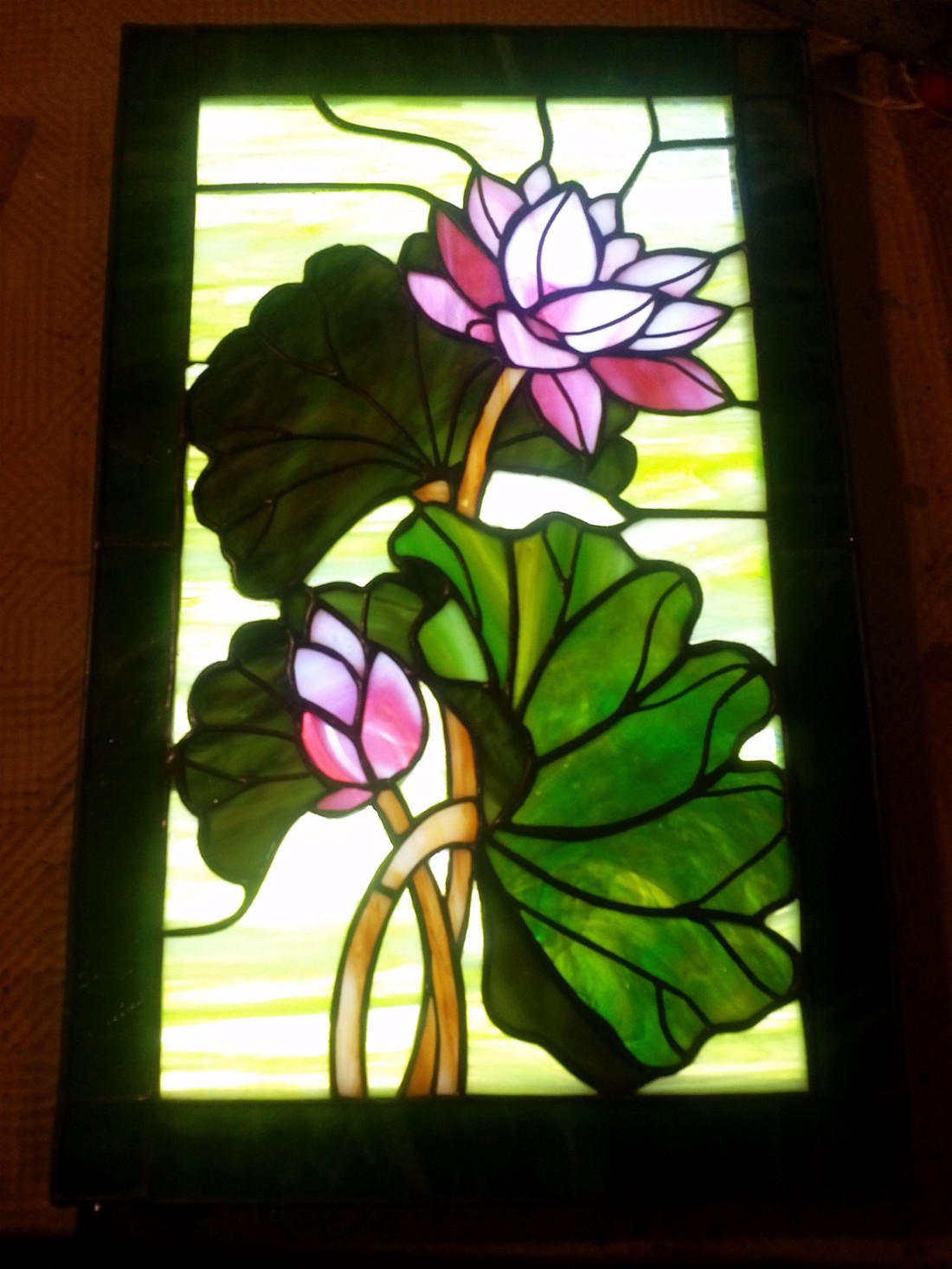 Indian lotus luminat tiffany arta de perete - casă & stil de viață - accesorii pentru decorat casa - picturi murale - artă murală din sticlă - Artynos.ro