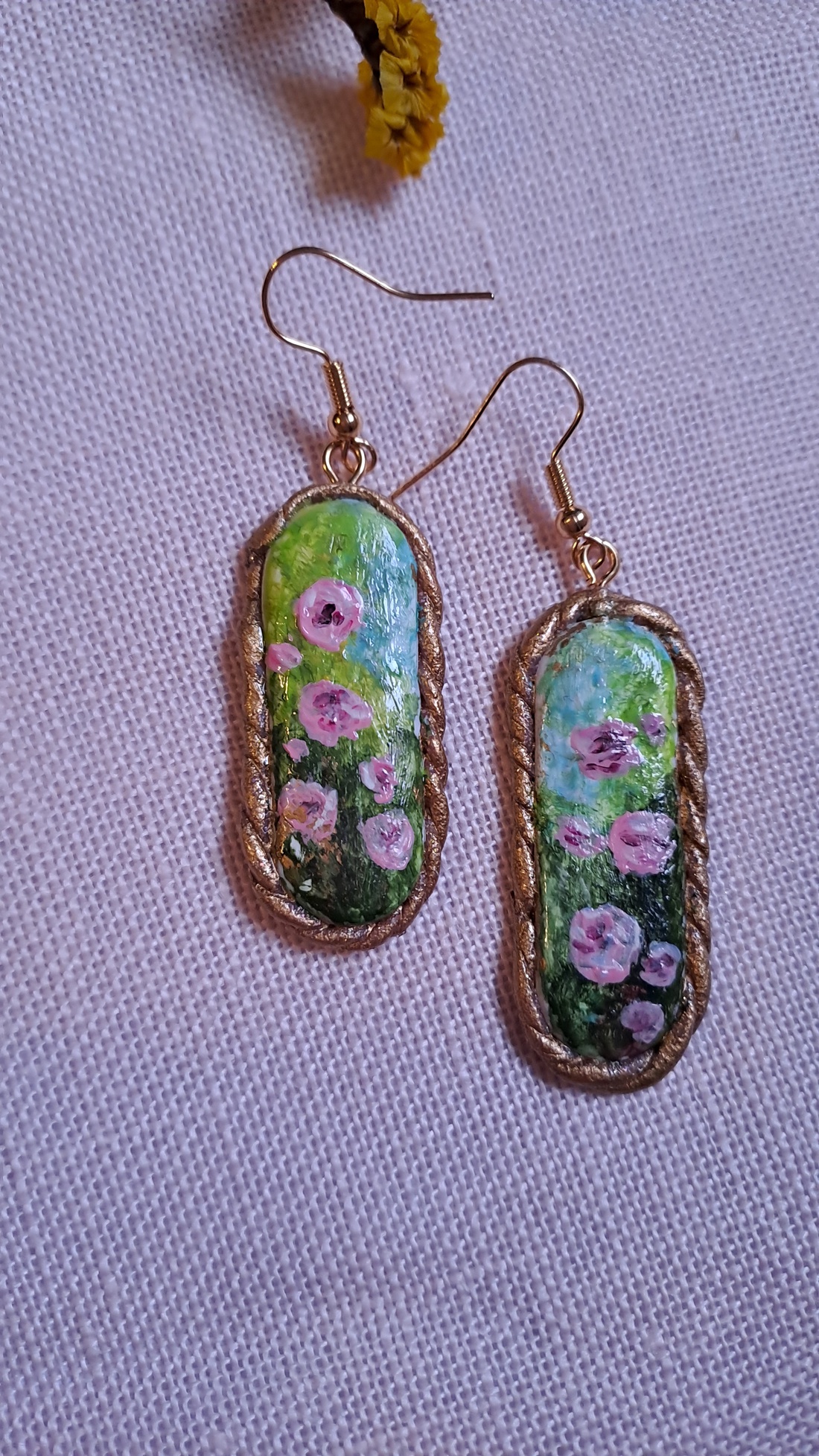 Cercei pictați manual - bijuterii - cercei - cercei lungi - Artynos.ro