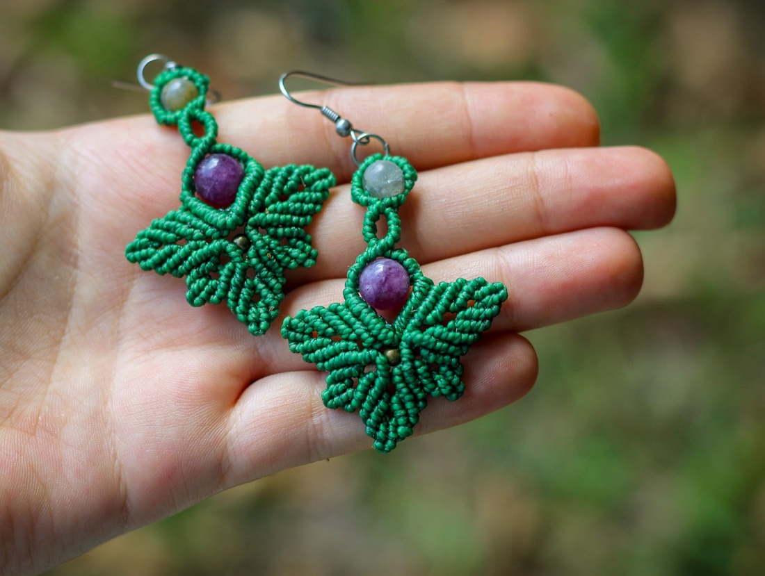 Cercei micromacrame boho cu frunze - Autumn winds - bijuterii - cercei - cercei din pietre semiprețioase - Artynos.ro