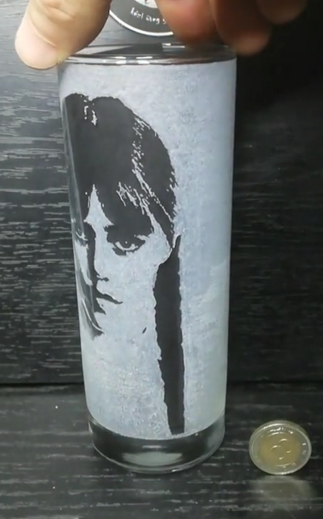 Pahar de sticlă cu model Wednesday, gravat manual  -  - Artynos.ro