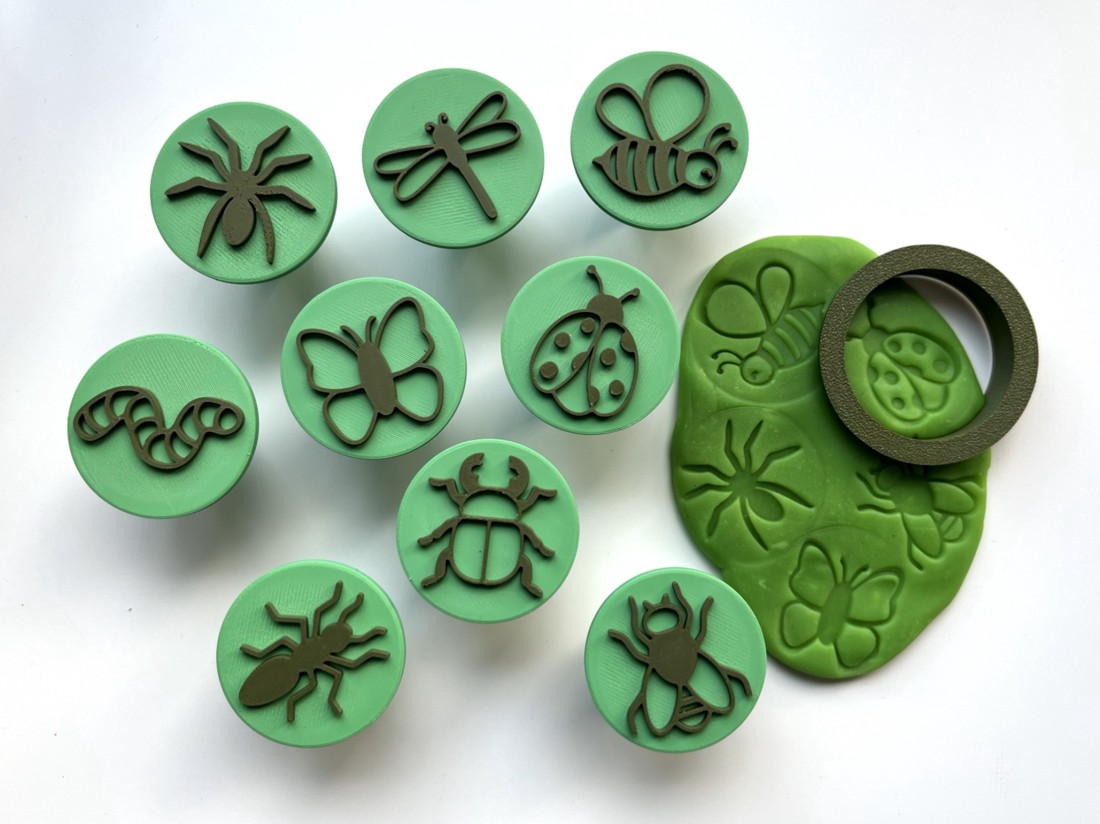 Set de ștampile și forme pentru fursecuri Gândaci și insecte de Gyurma � Fluture, Albinuță, Gărgăriță, Păianjen etc. -  - Artynos.ro