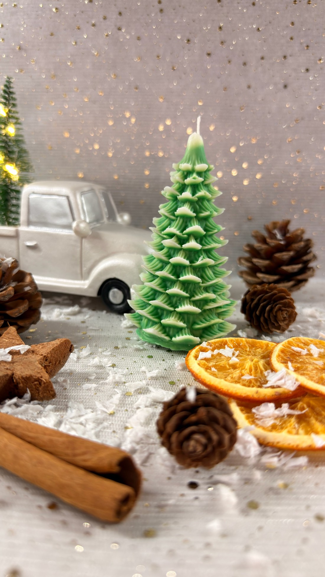 Lumânare în formă de pin - crăciun - decorațiuni de crăciun de casă - lumânări parfumate de crăciun - Artynos.ro