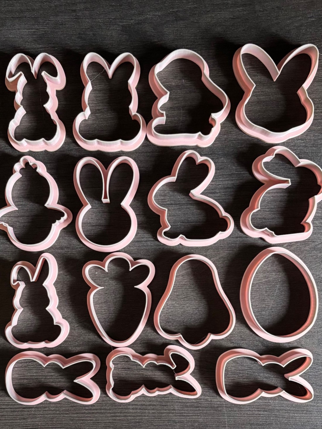 Set de forme pentru prăjituri de Paște -  - Artynos.ro