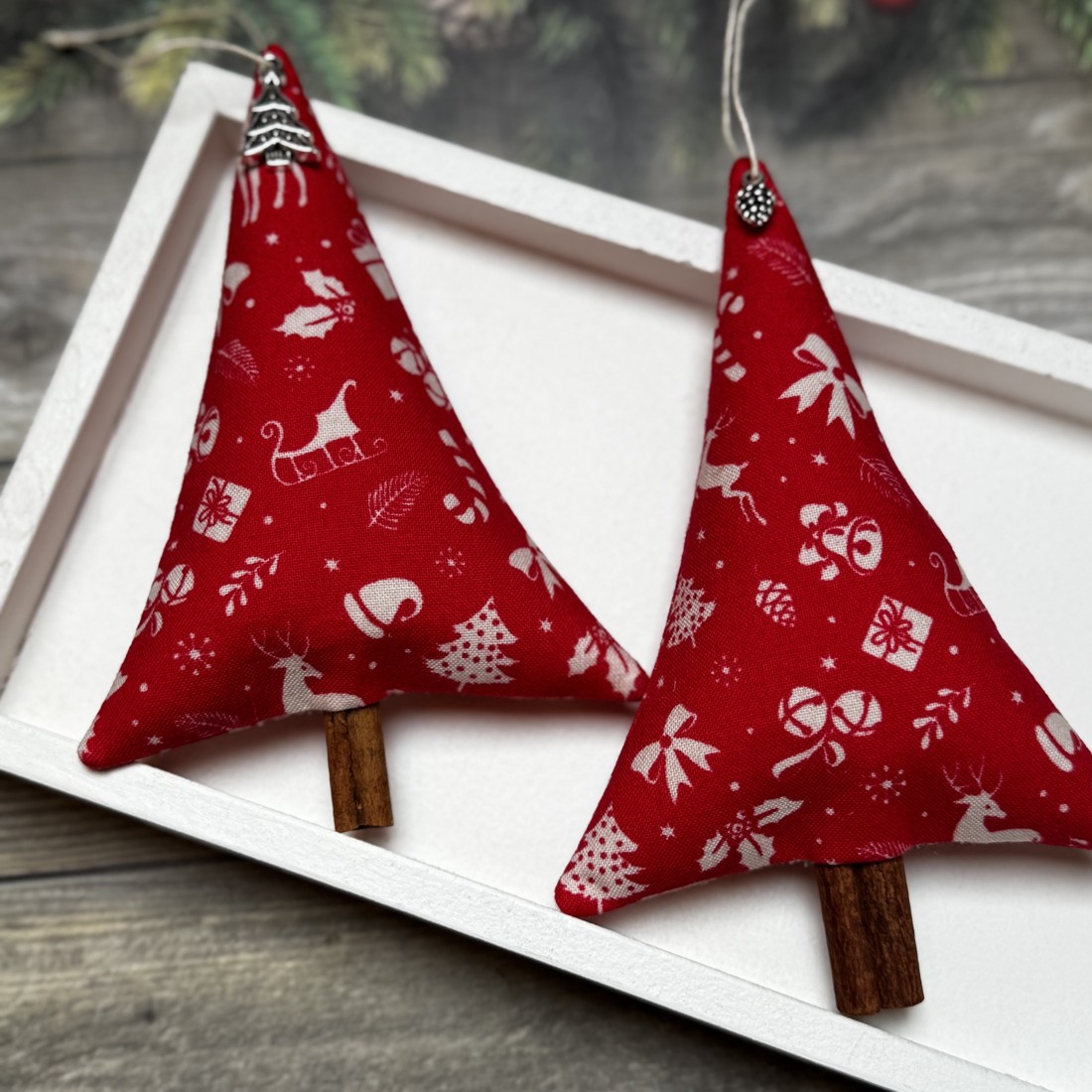 Ornament pom de Crăciun cu bețe de scorțișoară /set de 2/ - crăciun - decorațiuni de crăciun de casă - figurine pentru pomul de crăciun - Artynos.ro