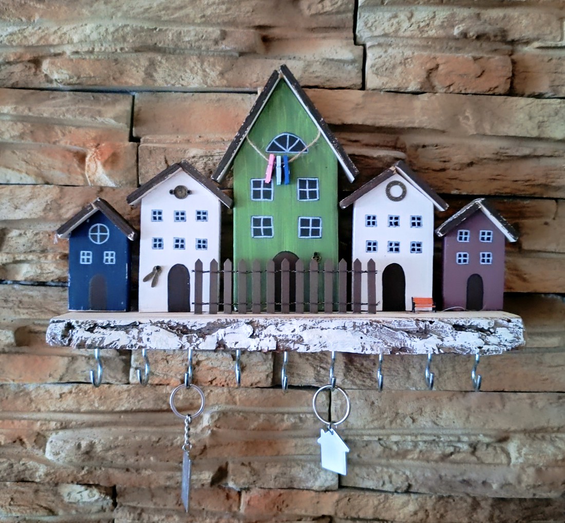 Suport colorat pentru chei, în formă de căsuță  - casă & stil de viață - decorațiuni de casă - decorațiuni de pereți - suport pentru chei - Artynos.ro
