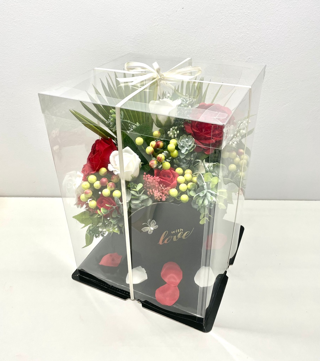 Aranjament floral lux, Trandafiri Sapun, cod AR 36 - casă & stil de viață - accesorii pentru decorat casa - suport de flori - cutii flori - Artynos.ro