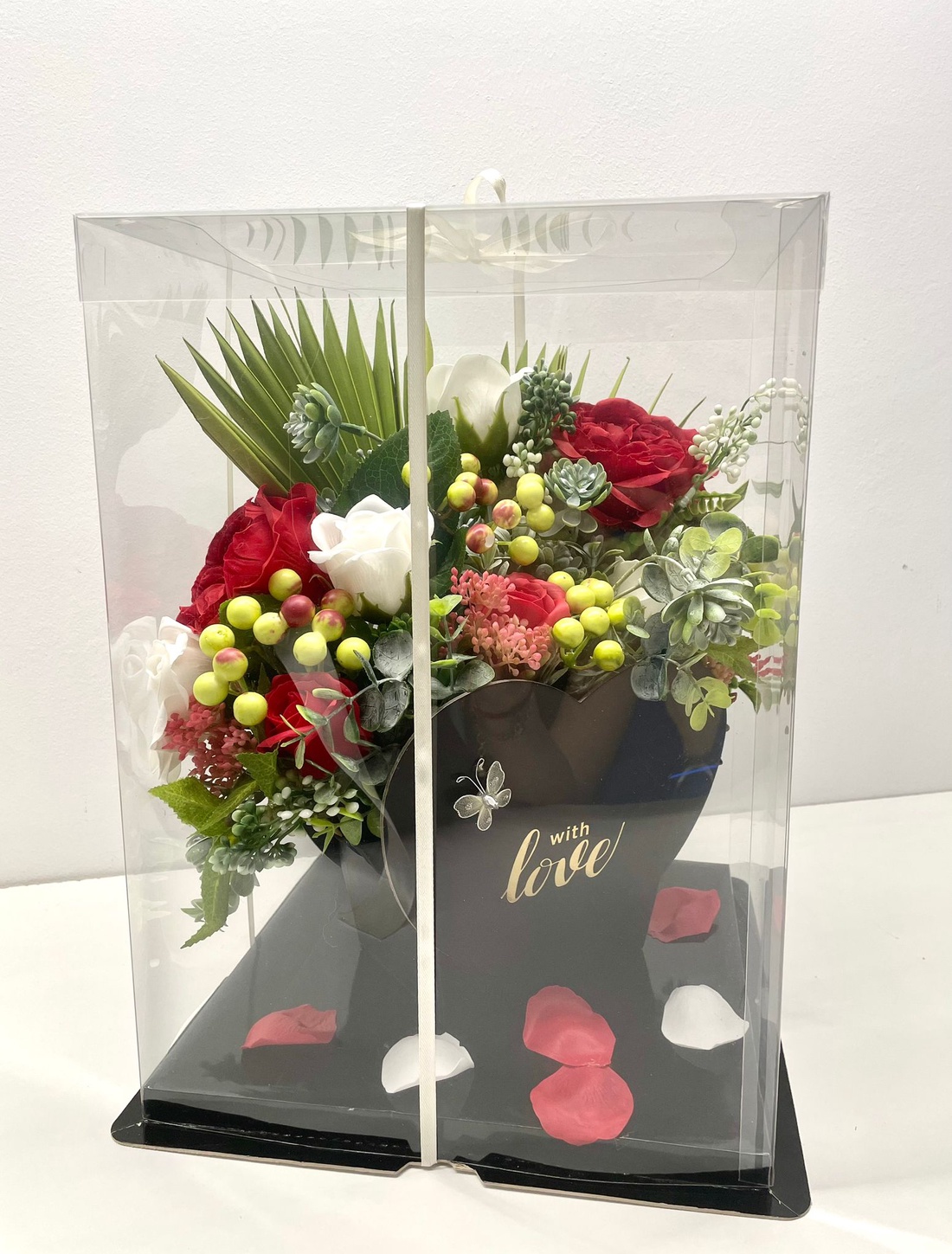 Aranjament floral lux, Trandafiri Sapun, cod AR 36 - casă & stil de viață - accesorii pentru decorat casa - suport de flori - cutii flori - Artynos.ro