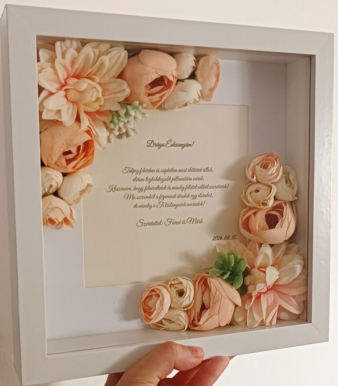 Cutie cu flori pentru a ura bun venit părinților - casă & stil de viață - decorațiuni de casă - decorațiuni de masă și rafturi - cutii de decor - Artynos.ro