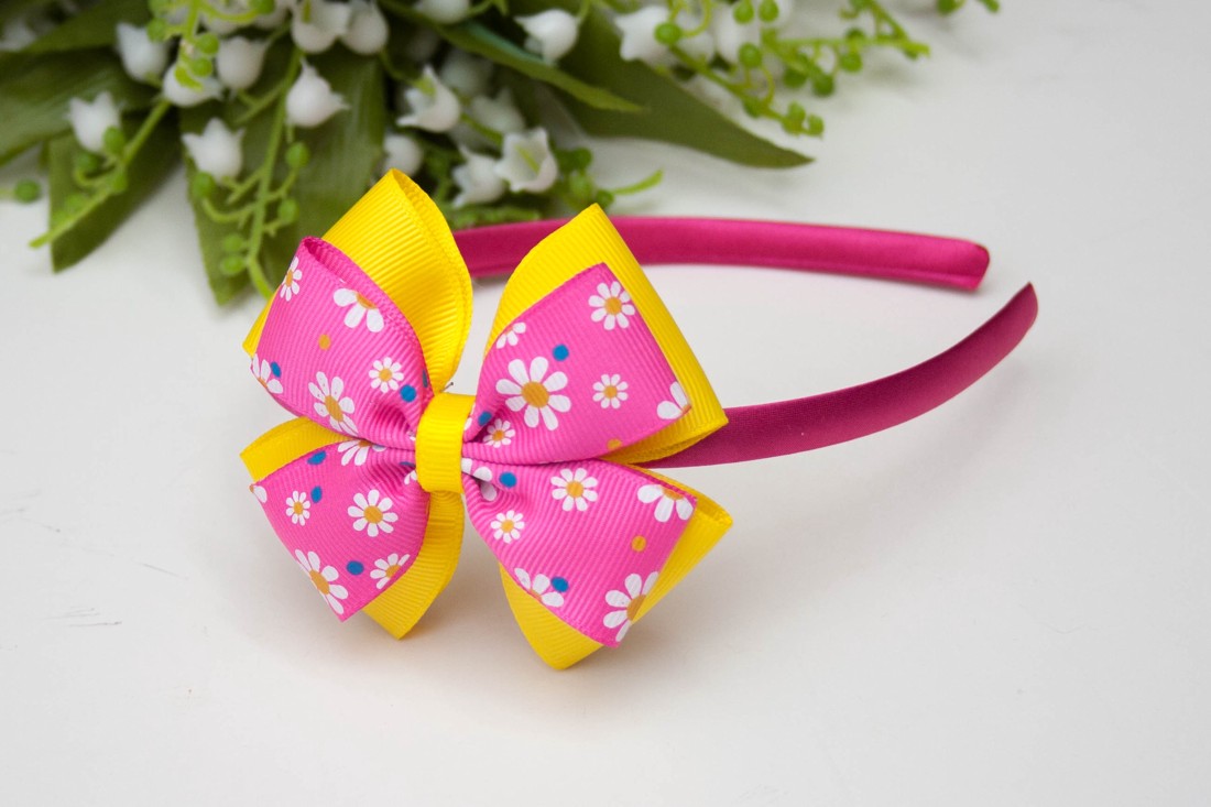 Bandă de păr Masnis � Galben/roz cu flori - îmbrăcăminte și modă - accesorii păr - bandă de păr și agrafe păr - Artynos.ro