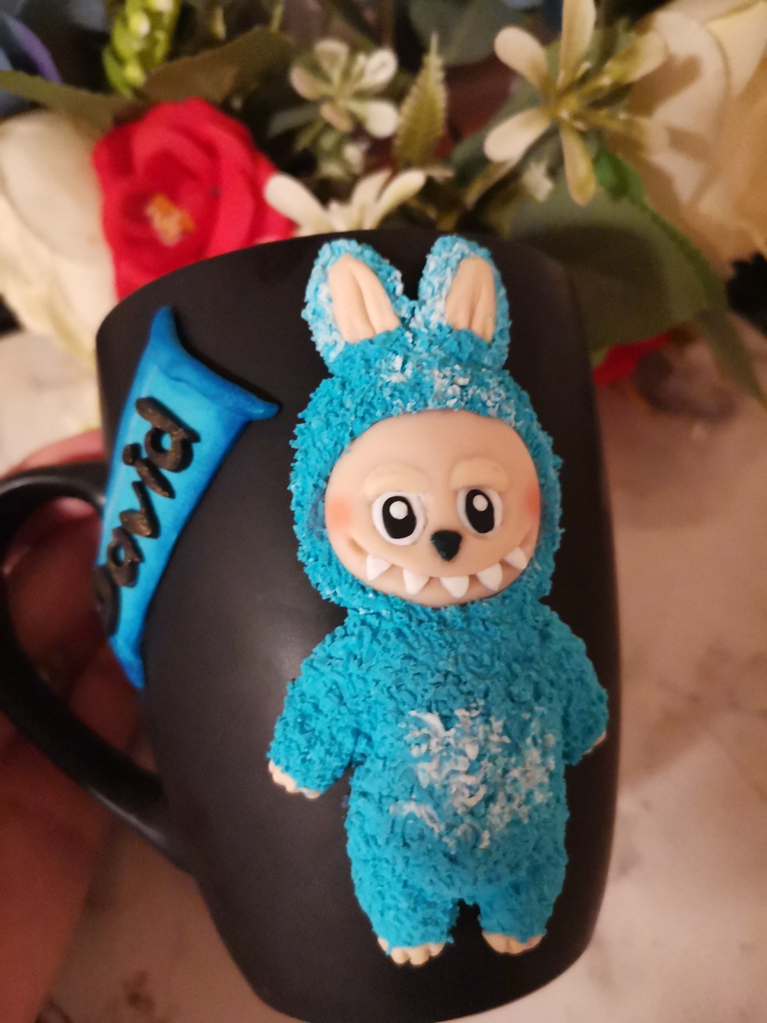 Cana Labubu blue Hope - casă & stil de viață - accesorii pentru echipamente de bucătărie - accesorii de servire - căni - Artynos.ro
