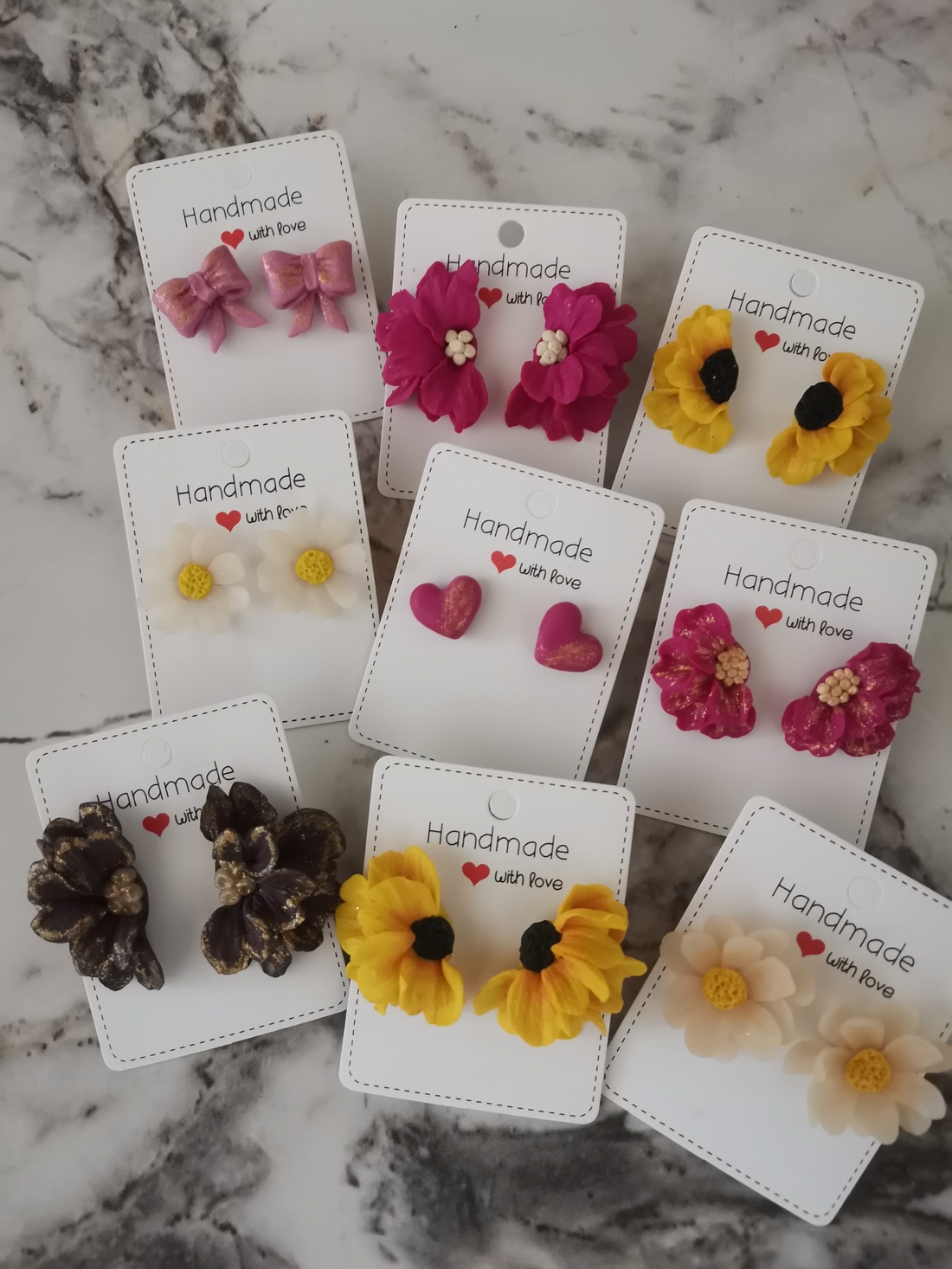Cercei Sunflower - bijuterii - cercei - cercei și ornamente pentru urechi - Artynos.ro Cercei Sunflower - bijuterii - cercei - cercei și ornamente pentru urechi - Artynos.ro