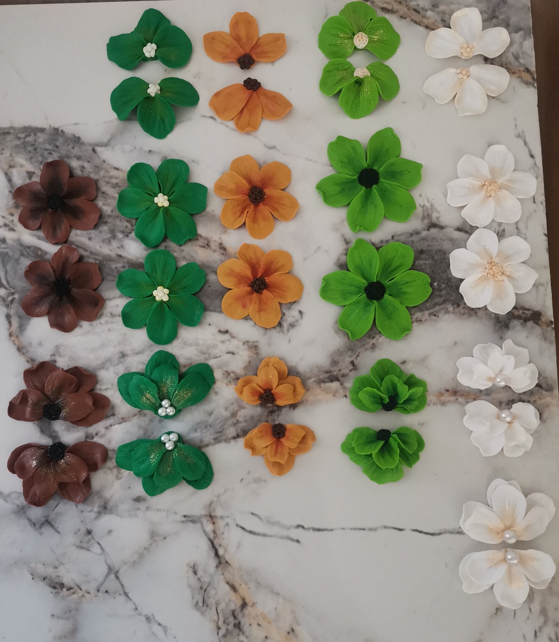 Cercei Semiflor Caramizii 1 - bijuterii - cercei - Artynos.ro Cercei Semiflor Caramizii 1 - bijuterii - cercei - Artynos.ro