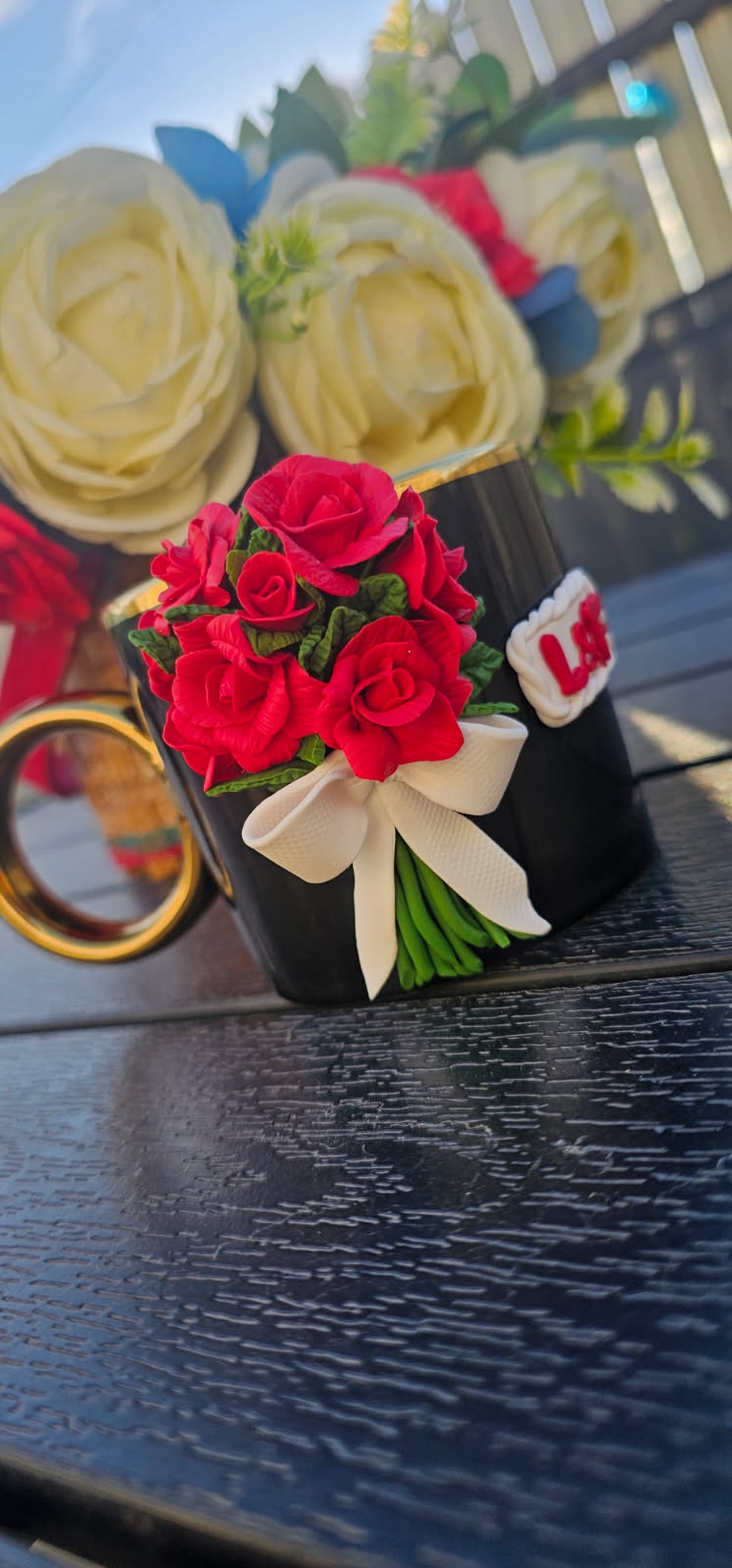 Cana personalizata cu trandafiri rosii - crăciun - cadouri de moș crăciun - cadouri de moș crăciun - Artynos.ro