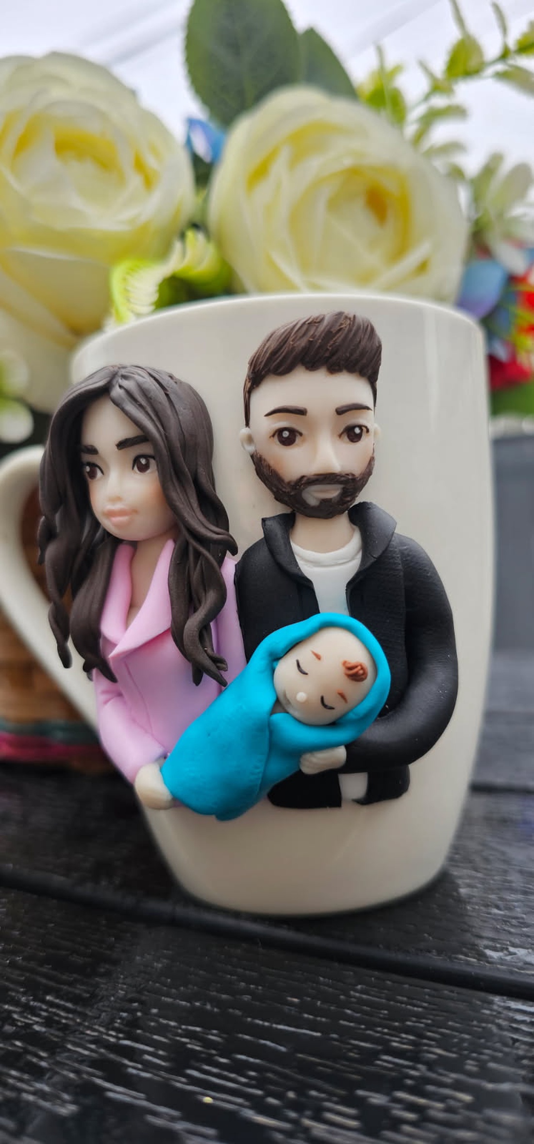 Cana personalizata famile cu bebelus - cadou perfect si original - crăciun - cadouri de moș crăciun - cadouri de moș crăciun - Artynos.ro