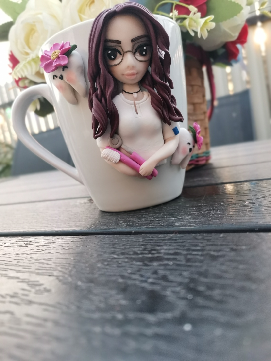 Cană Personalizată cu figurina� Medic Stomatolog si dintisor - casă & stil de viață - echipamente de bucătărie - accesorii de servire - căni - Artynos.ro