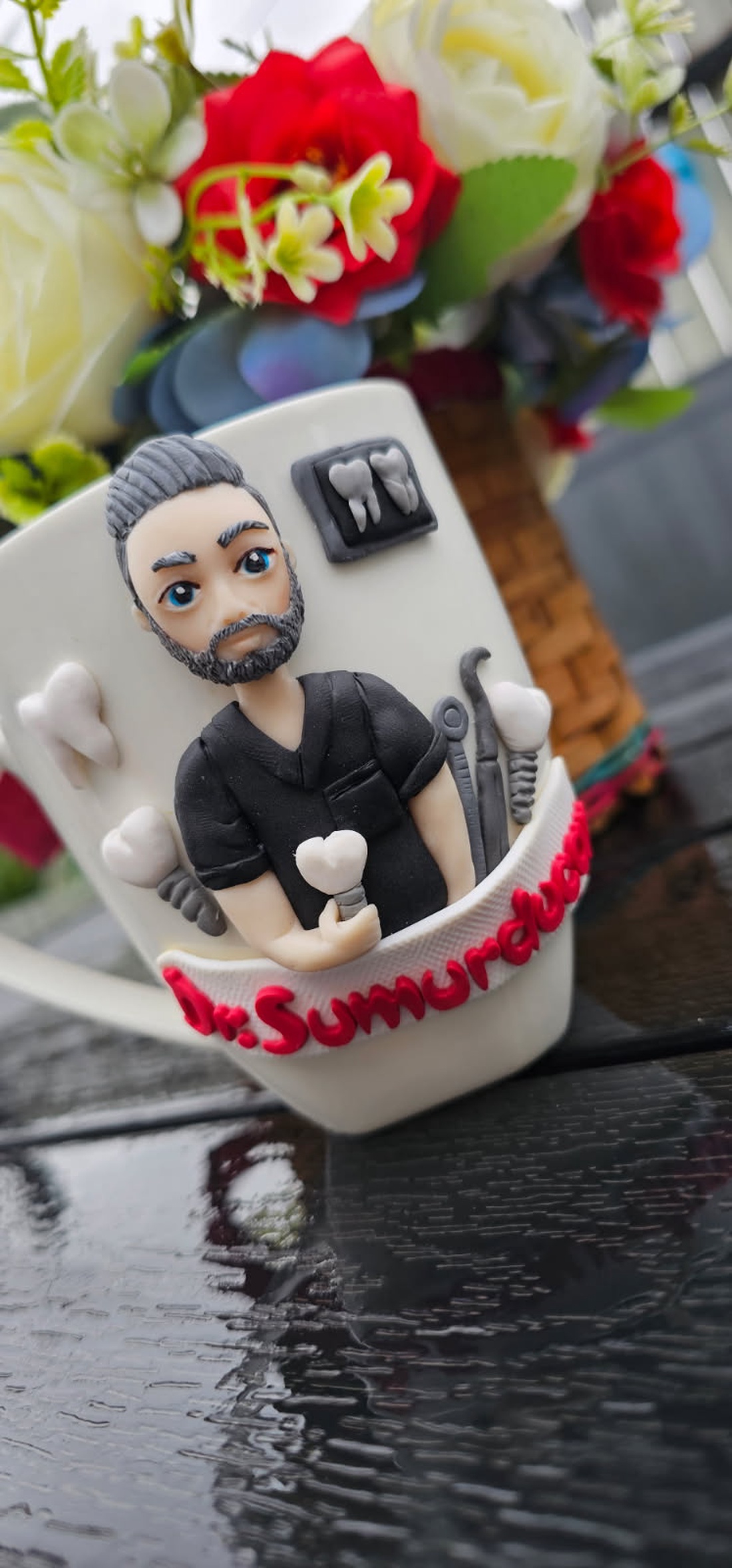 Cană Personalizată cu figurina 3d� Medic Stomatolog implantolog  - casă & stil de viață - seturi de cadou - Artynos.ro