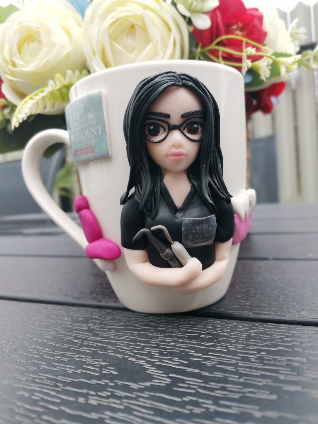 Cană Personalizată cu figurina� Medic Stomatolog paradontolog - casă & stil de viață - echipamente de bucătărie - accesorii de servire - căni - Artynos.ro