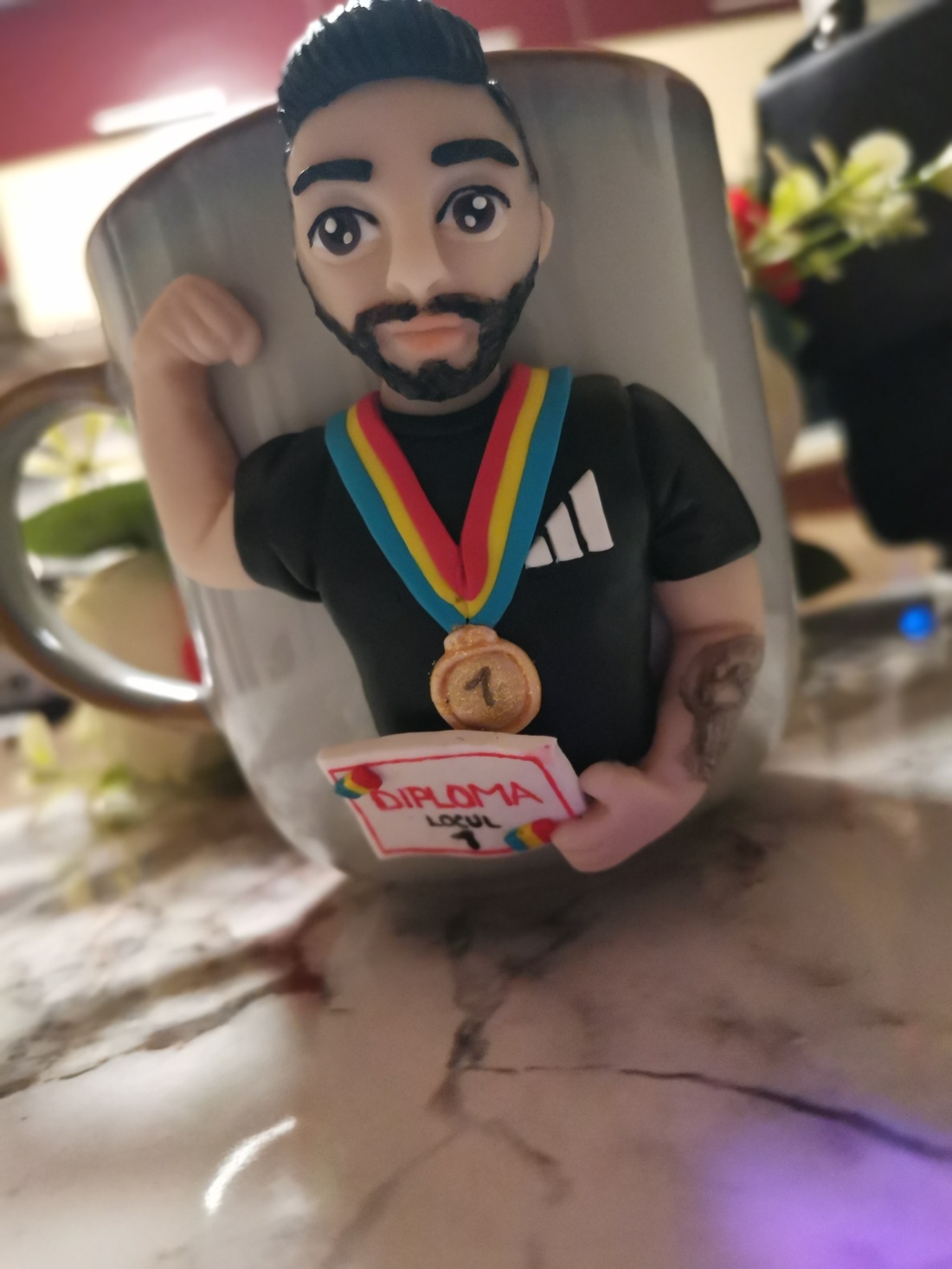 Cana personalizata cu figurina barbat sportiv - casă & stil de viață - seturi de cadou - Artynos.ro