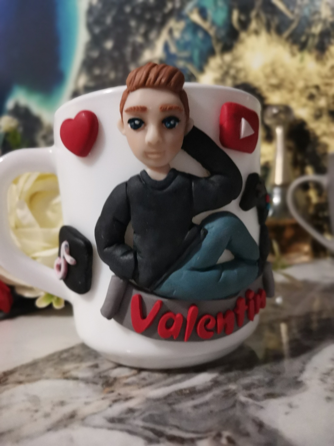 Cana personalizata cu figurina barbat/baiat/copil gamer - casă & stil de viață - seturi de cadou - Artynos.ro