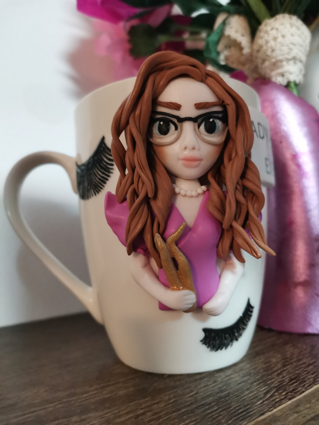 Cana personalizata cu figurina Lashes artist - casă & stil de viață - seturi de cadou - Artynos.ro