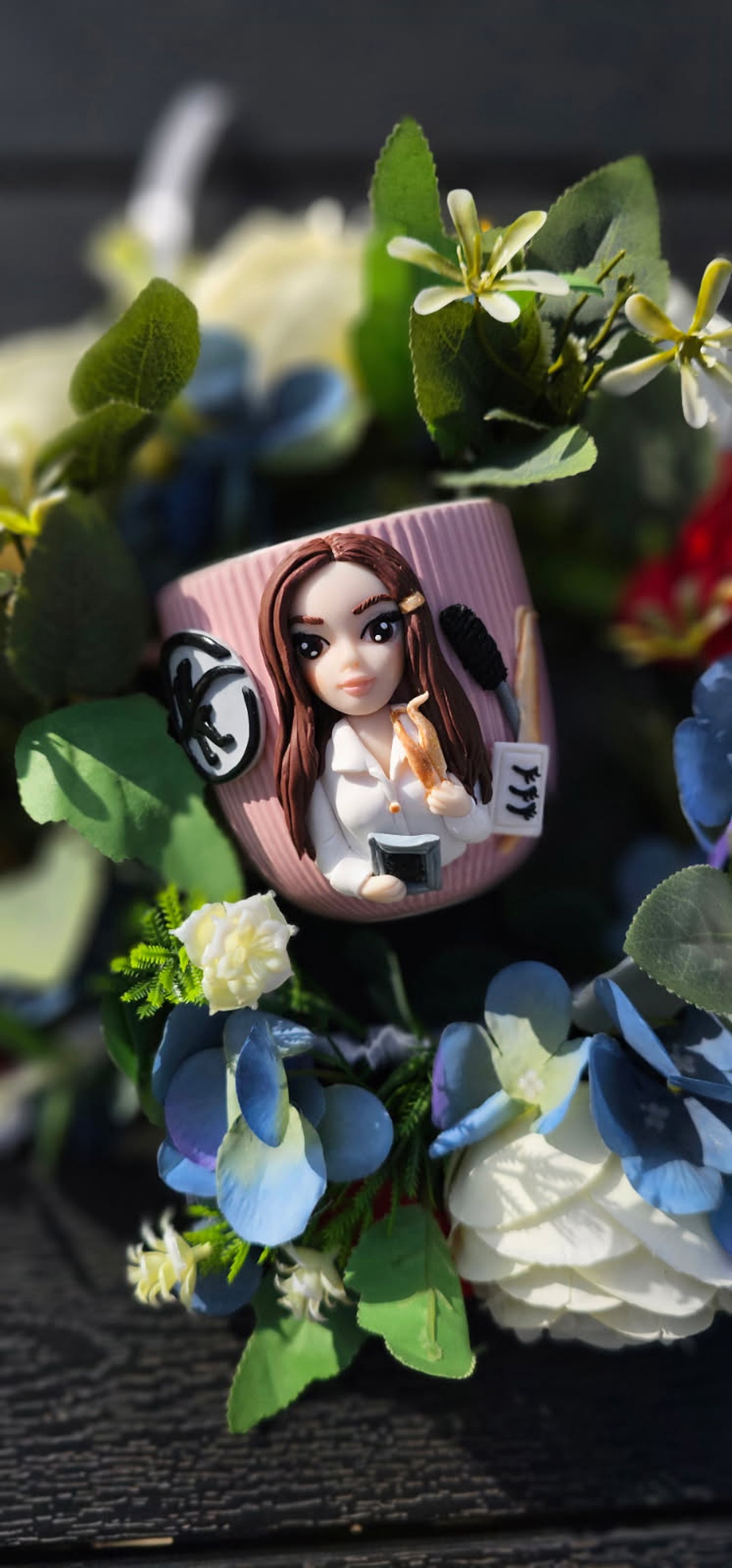 Cana personalizata cu figurina Lashes artist 2 - casă & stil de viață - seturi de cadou - Artynos.ro