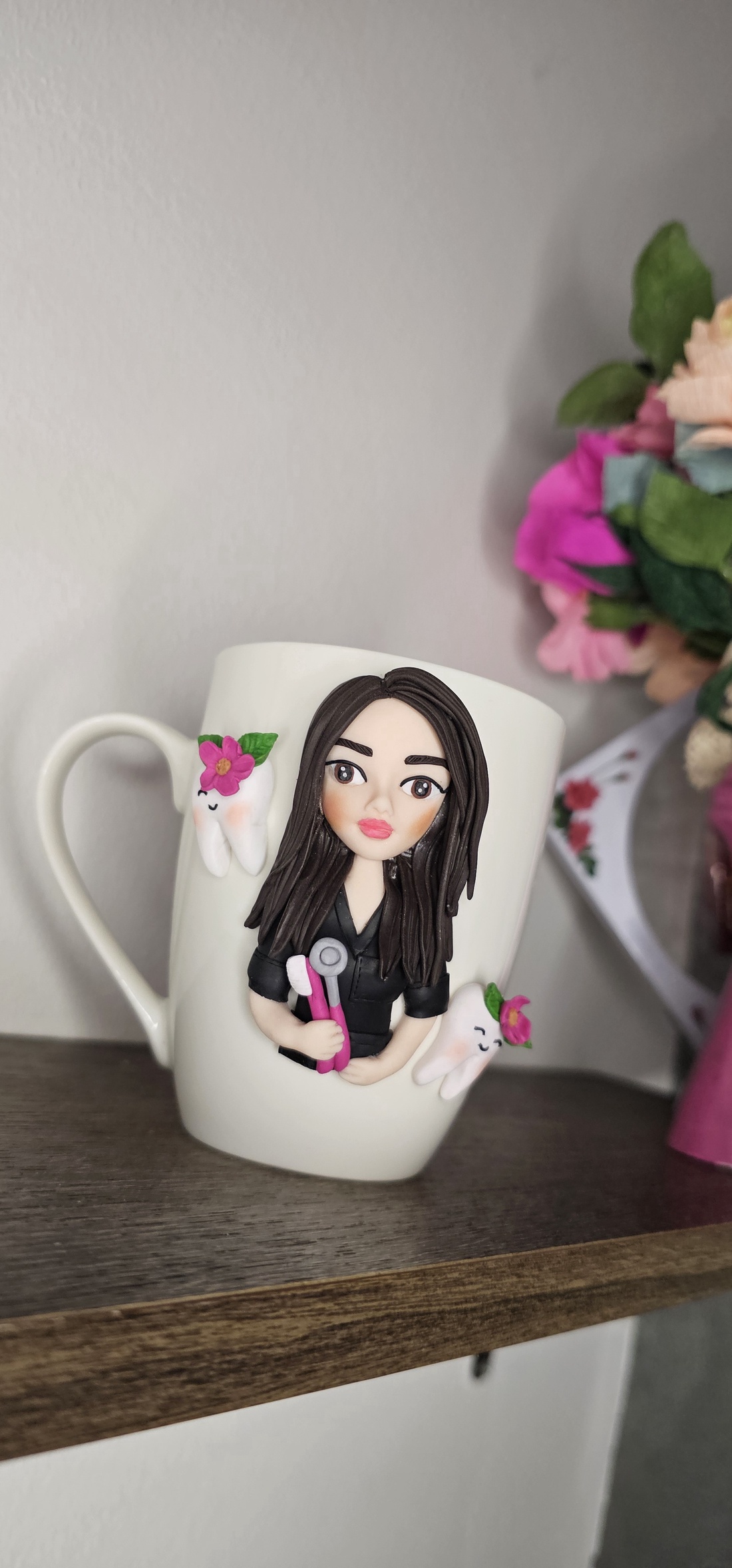 Cana Personalizata cu figurina 3d� Medic Stomatolog si dintisor - casă & stil de viață - echipamente de bucătărie - accesorii de servire - căni - Artynos.ro