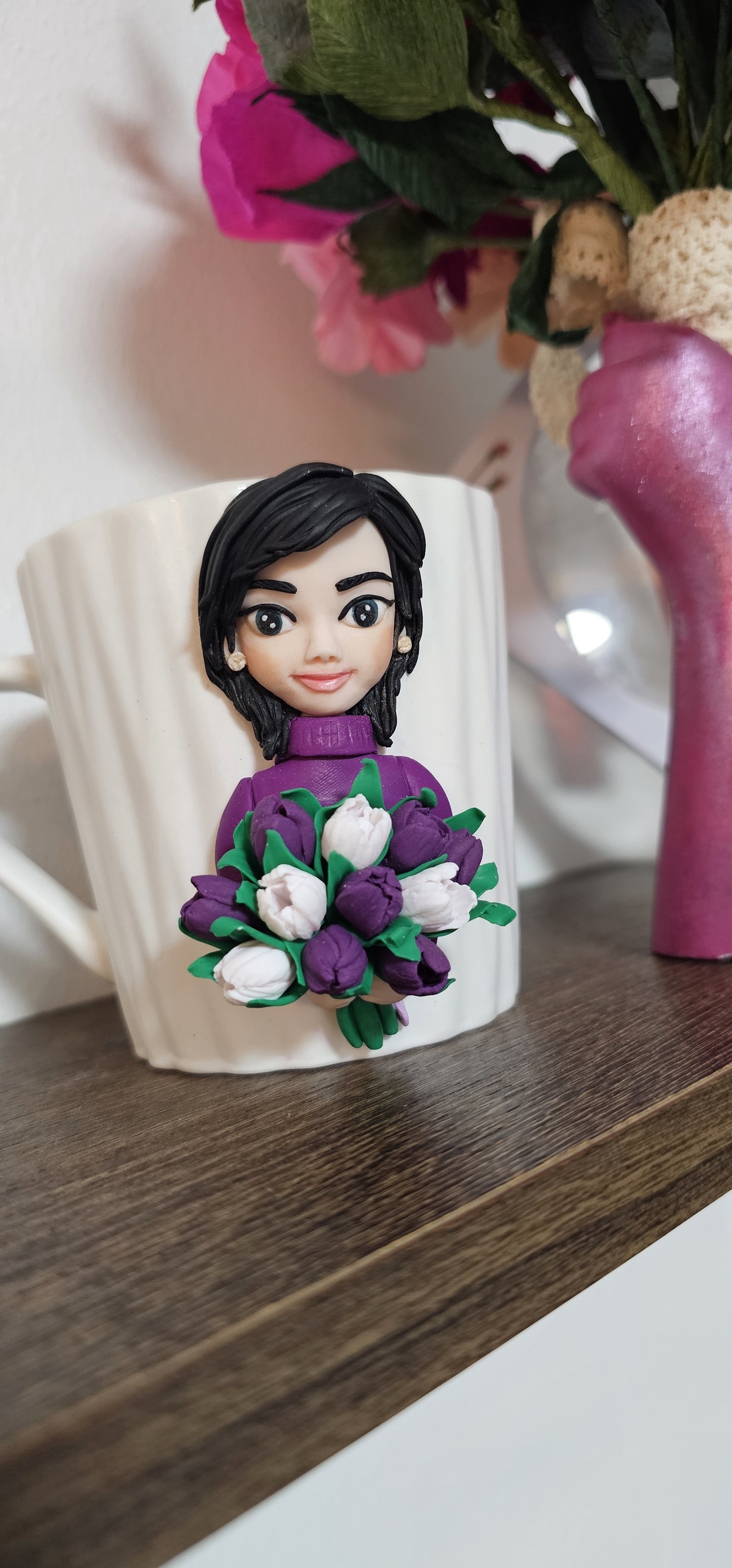 Cana personalizata cu figurina  3d si lalele - casă & stil de viață - seturi de cadou - Artynos.ro