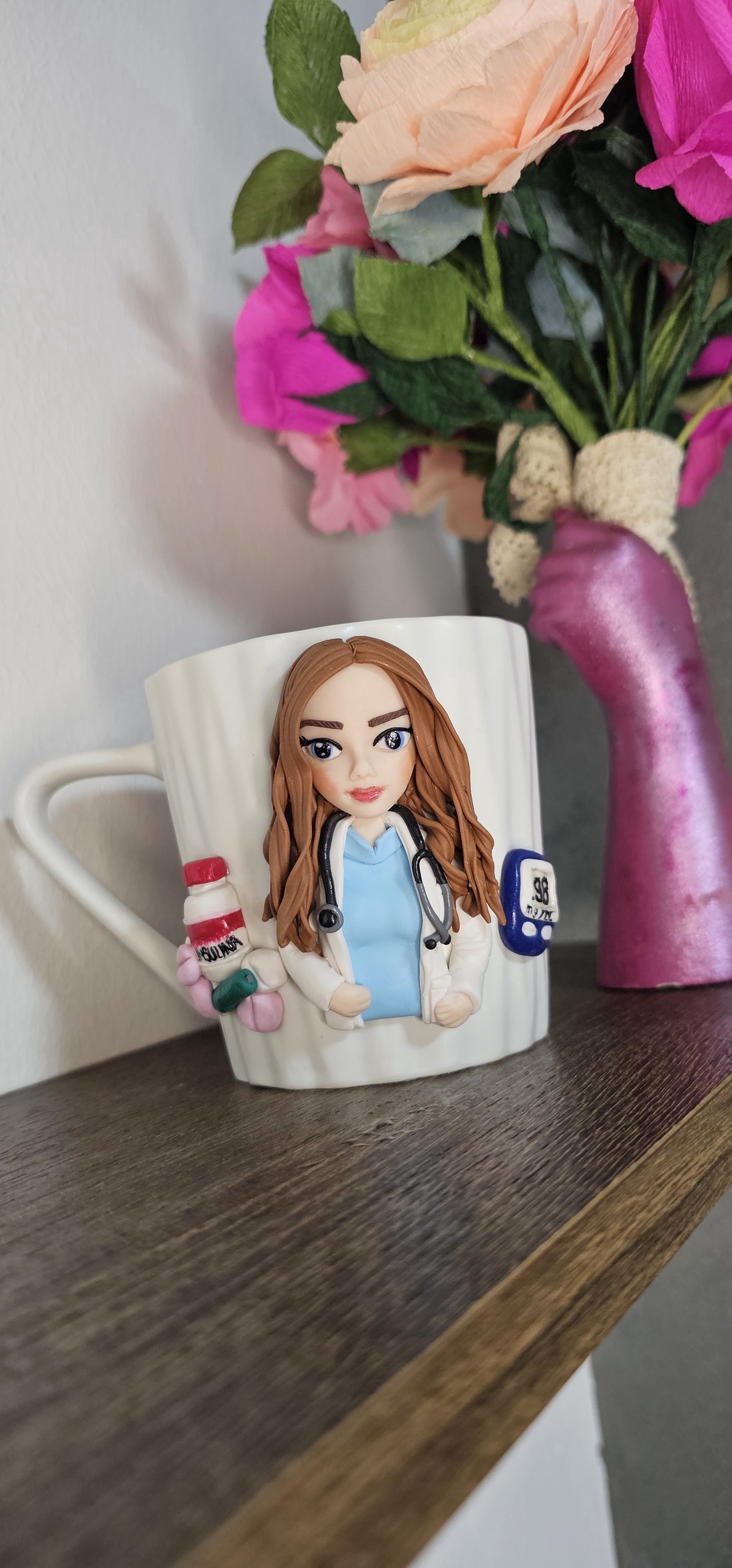 Cana personalizata cu figurina 3d medic diabetolog - casă & stil de viață - seturi de cadou - Artynos.ro