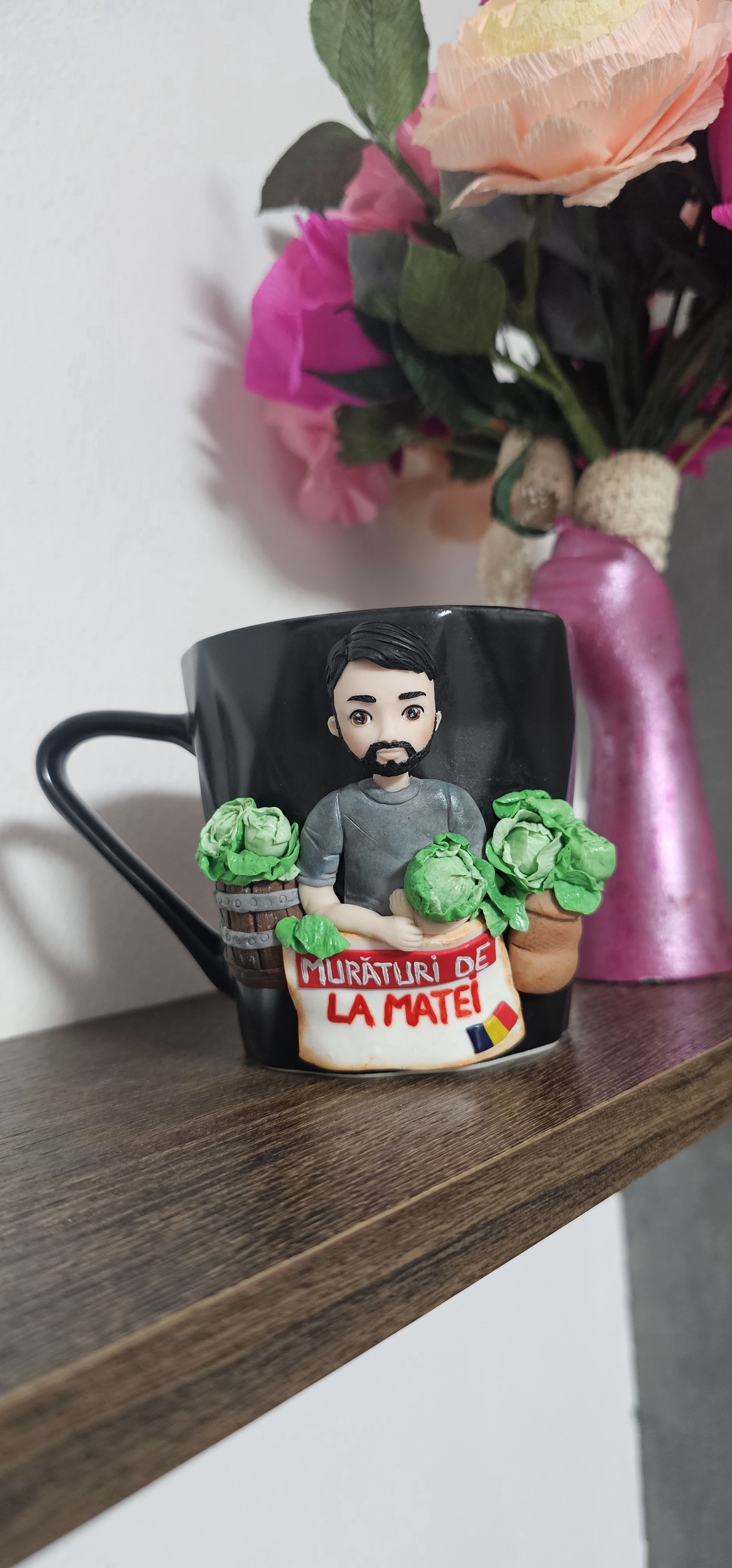 Cana personalizata cu figurina 3d barbat/sot/nas/frate/iubit hobby  - casă & stil de viață - seturi de cadou - Artynos.ro