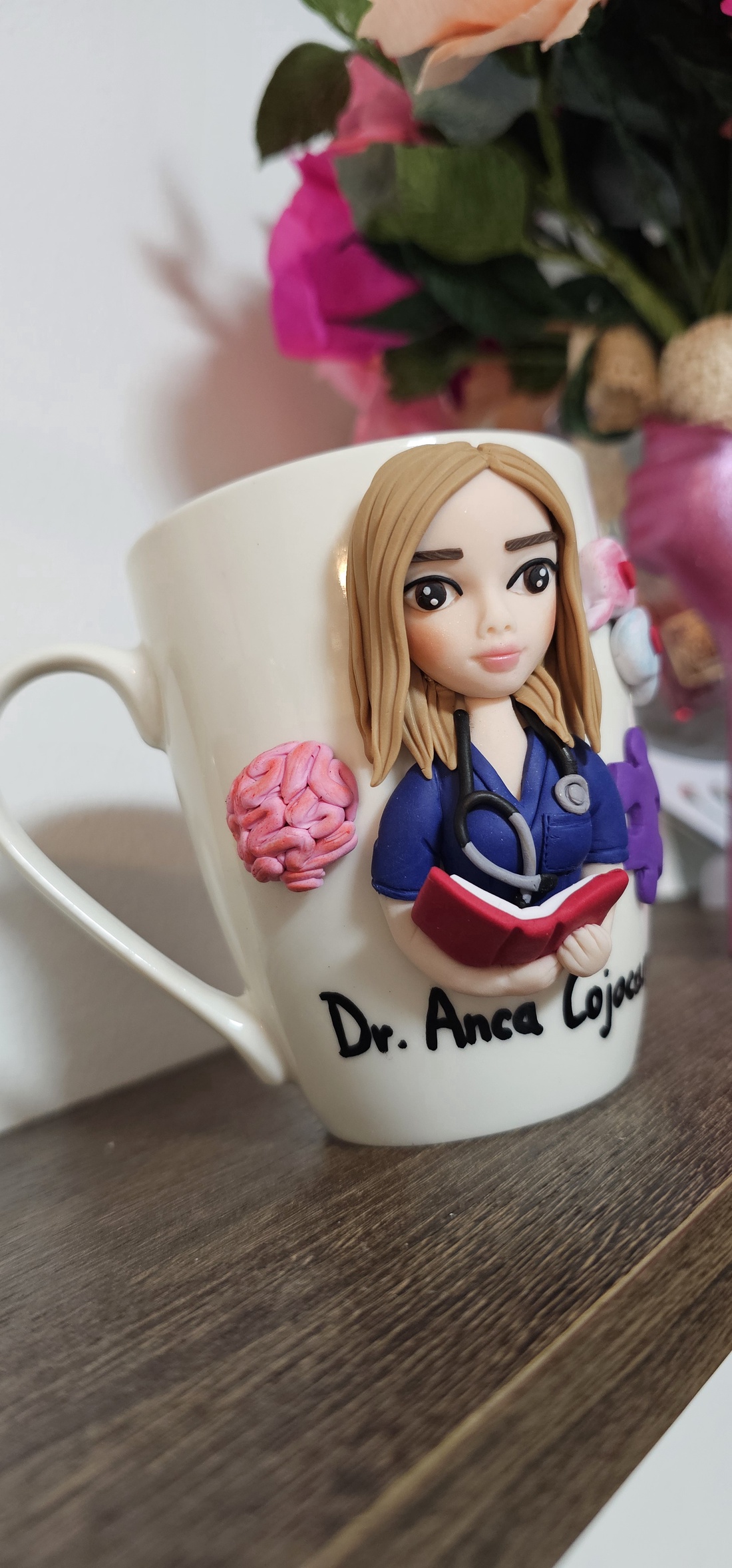 Cana personalizata cu figurina 3d medic psiholog  - casă & stil de viață - seturi de cadou - Artynos.ro