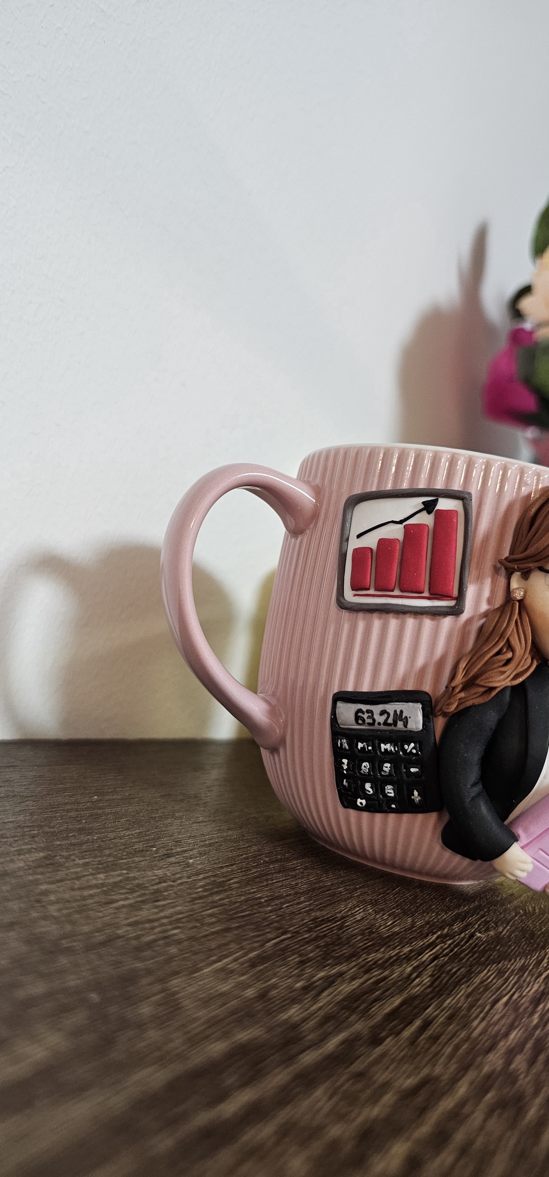 Cana personalizata cu figurina 3d- contabil  - crăciun - cadouri de moș crăciun - cadouri de moș crăciun - Artynos.ro