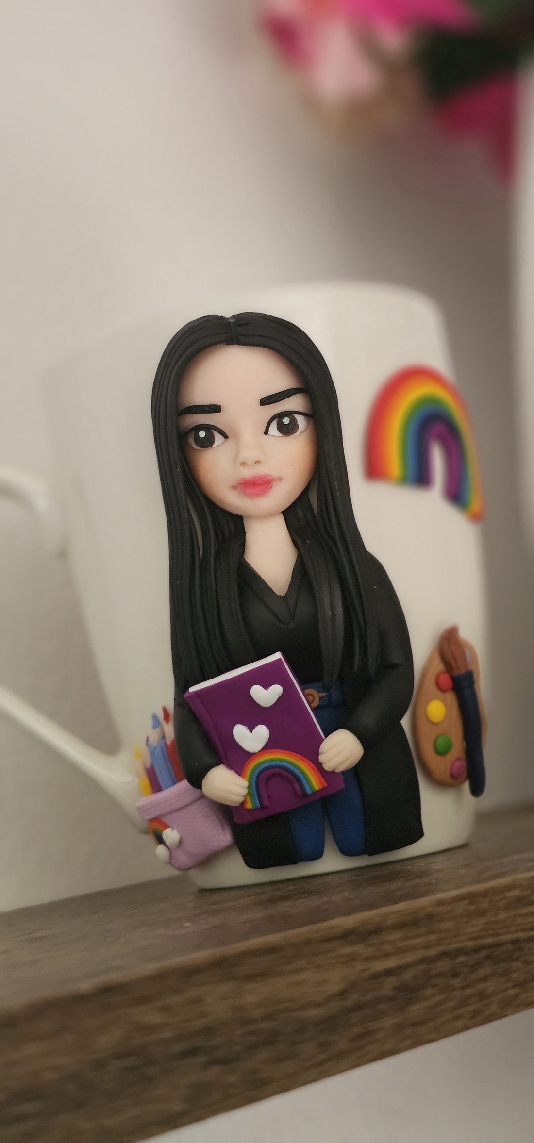Cana personalizata cu figurina 3d profesoara/diriginta/invatatoare/educatoare - casă & stil de viață - seturi de cadou - Artynos.ro