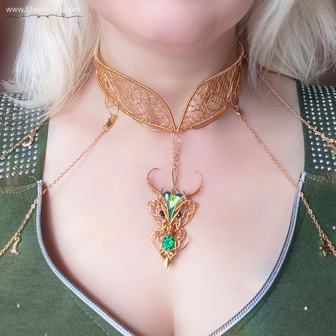 Colier Dragon Lady. Unicat - bijuterii - coliere - coliere statement - Artynos.ro Colier Dragon Lady. Unicat - bijuterii - coliere - coliere statement - Artynos.ro