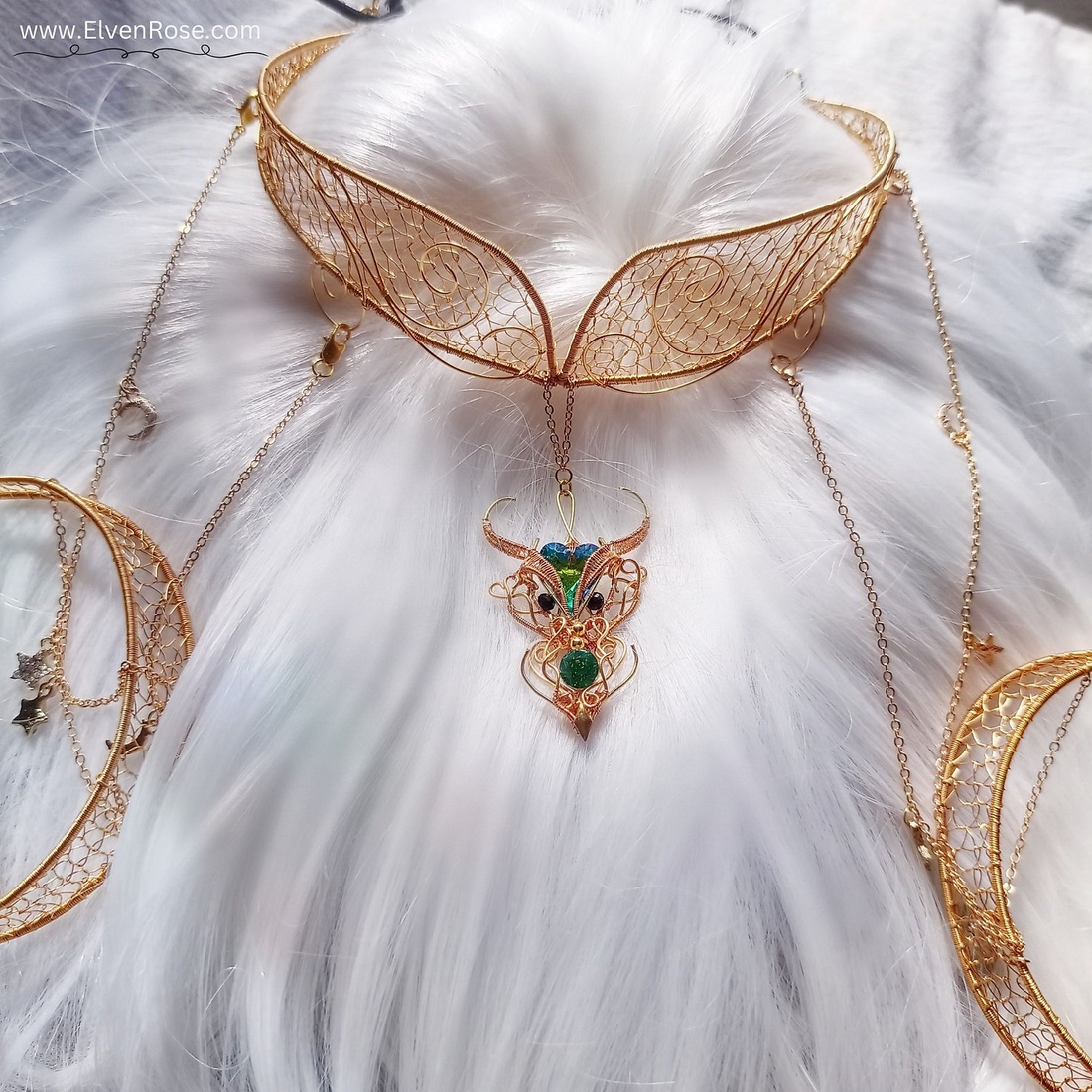 Colier Dragon Lady. Unicat - bijuterii - coliere - coliere statement - Artynos.ro Colier Dragon Lady. Unicat - bijuterii - coliere - coliere statement - Artynos.ro