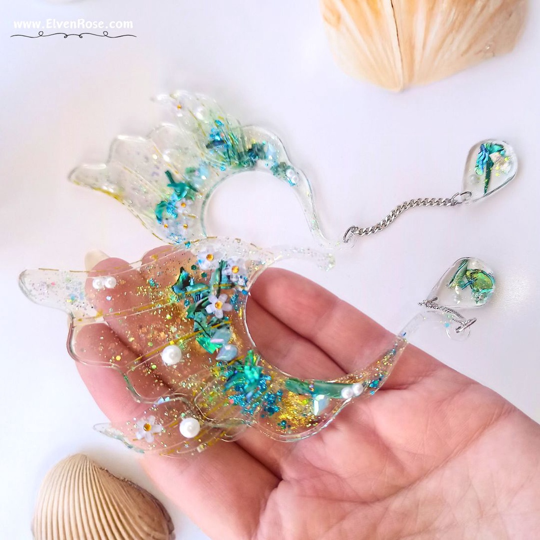 Cercei Urechiușe de Zână Șoapta Oceanului - bijuterii - cercei - cercei și ornamente pentru urechi - Artynos.ro Cercei Urechiușe de Zână Șoapta Oceanului - bijuterii - cercei - cercei și ornamente pentru urechi - Artynos.ro