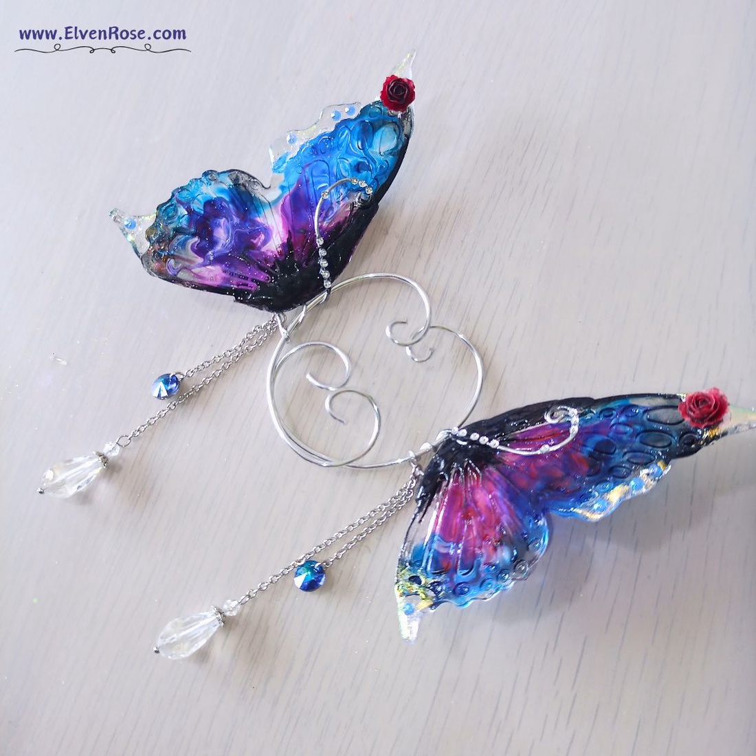 Cercei Roseglen Fairy - bijuterii - cercei - cercei și ornamente pentru urechi - Artynos.ro Cercei Roseglen Fairy - bijuterii - cercei - cercei și ornamente pentru urechi - Artynos.ro