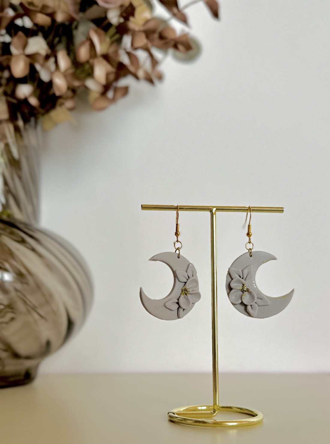 Cercei Argila - Luna de Catifea - bijuterii - cercei - cercei cu figurine - Artynos.ro