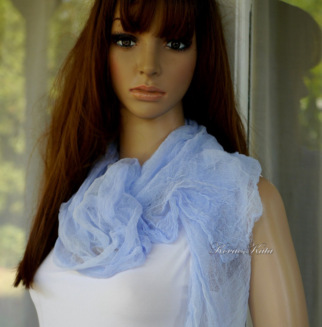 MULL-KENDŐ / albastru cer - eșarfă din tifon bătut - îmbrăcăminte și modă - eșarfe, pălării, fularuri - eșarfe - Artynos.ro