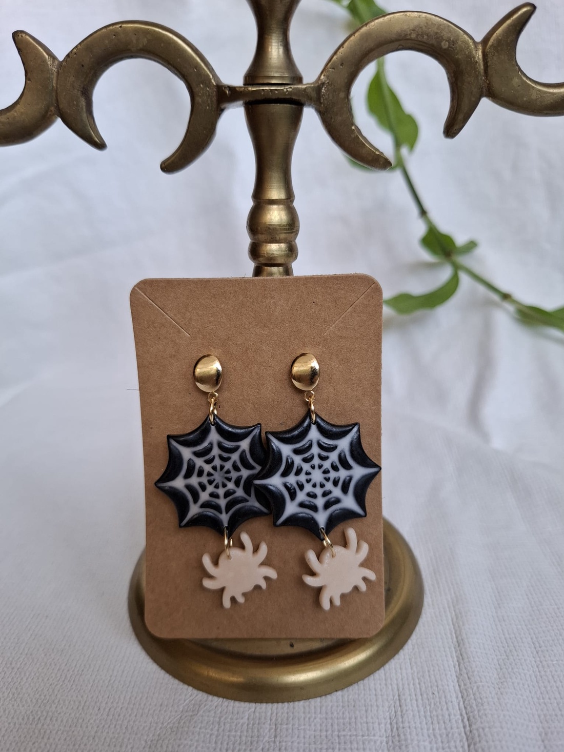 Cercei halloween  - bijuterii - cercei lungi - Artynos.ro Cercei halloween  - bijuterii - cercei lungi - Artynos.ro