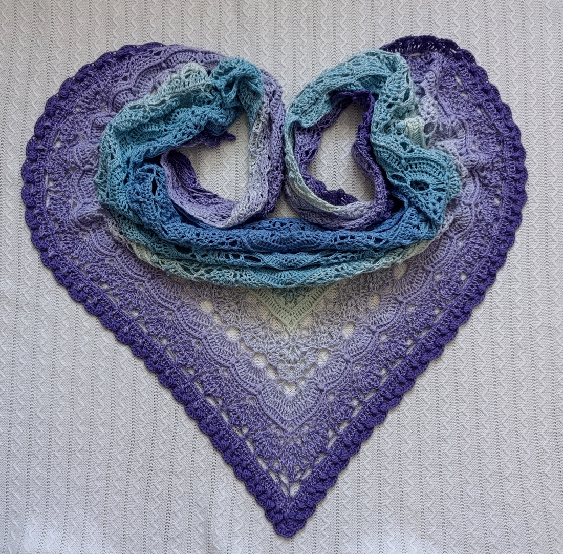 Șal Hortensie eleganță și culoare într-o piesă unică handmade - îmbrăcăminte și modă - eșarfe, pălării, fularuri - șal, eșarfă de cap - Artynos.ro Șal Hortensie eleganță și culoare într-o piesă unică handmade - îmbrăcăminte și modă - eșarfe, pălării, fularuri - șal, eșarfă de cap - Artynos.ro