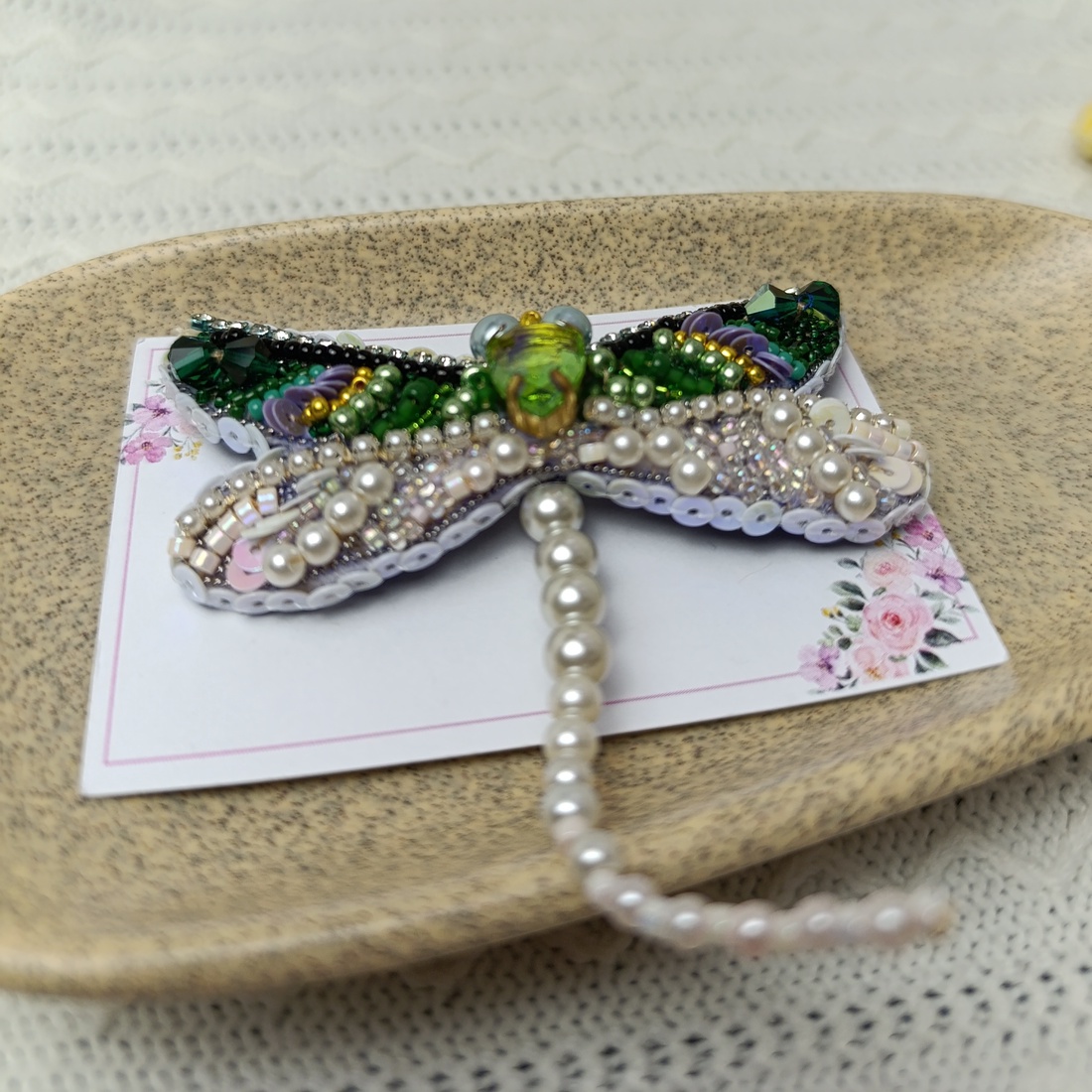 Broșă libelulă  - bijuterii - mărțișor - Artynos.ro