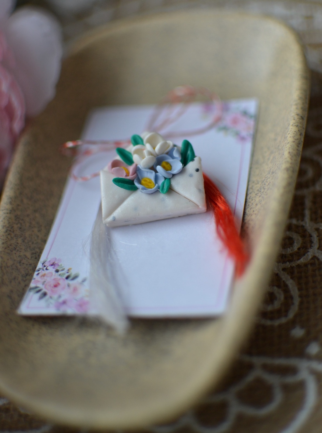 Broșe plic  - bijuterii - mărțișor - Artynos.ro