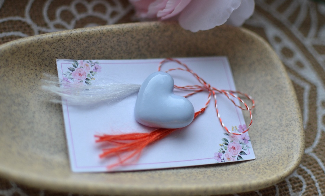 Mărțișor bombonică  - bijuterii - mărțișor - Artynos.ro