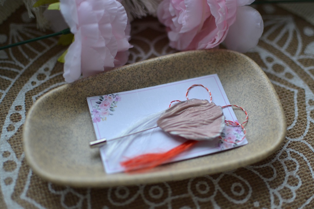 Mărțișor petala de trandafir  - bijuterii - mărțișor - Artynos.ro