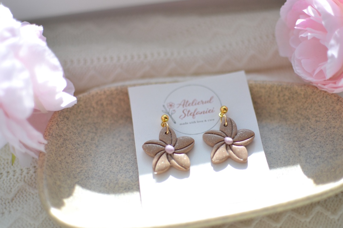 Cercei floare  - bijuterii - cercei - cercei lungi - Artynos.ro