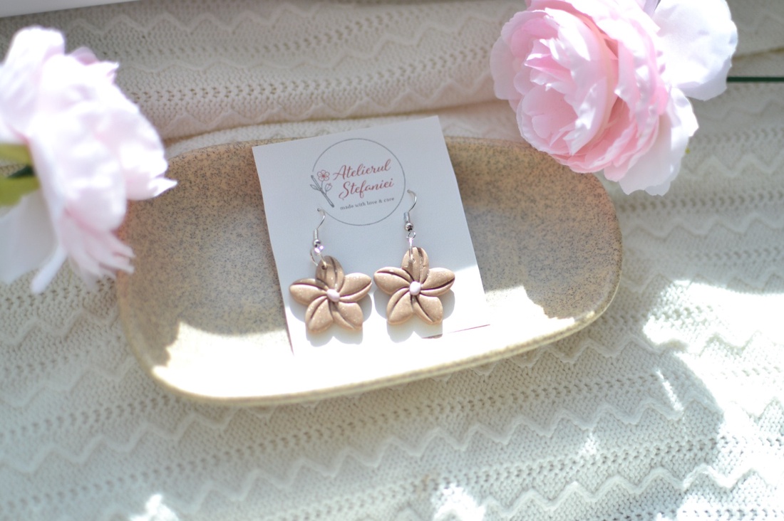 Cercei floare  - bijuterii - cercei - cercei lungi - Artynos.ro