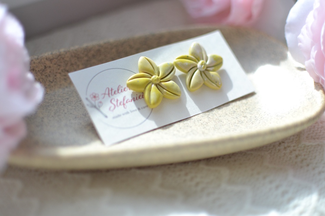 Cercei floare  - bijuterii - cercei - cercei cu figurine - Artynos.ro