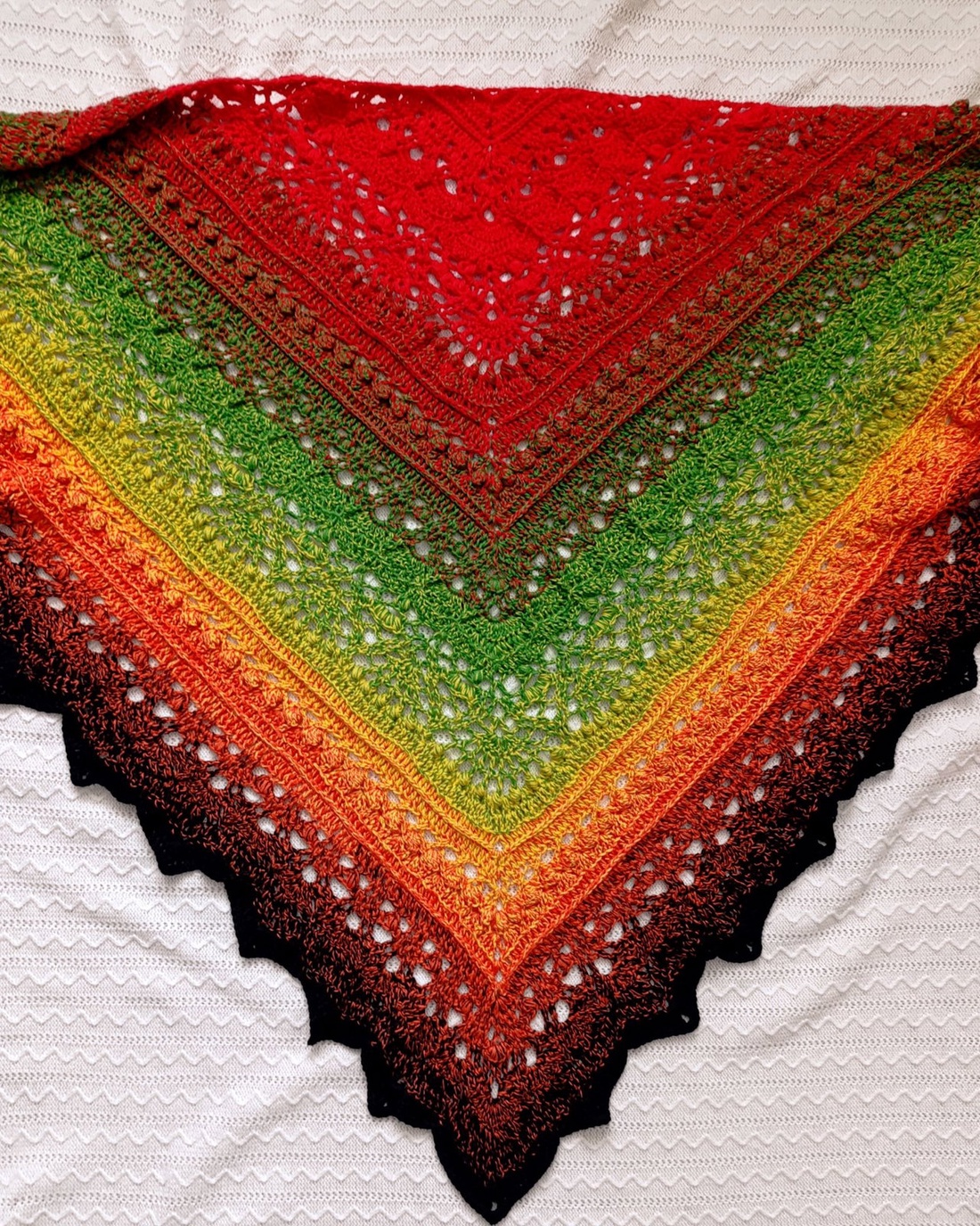 Șal handmade în culori vibrante 100% bumbac - îmbrăcăminte și modă - eșarfe, pălării, fularuri - șaluri - Artynos.ro